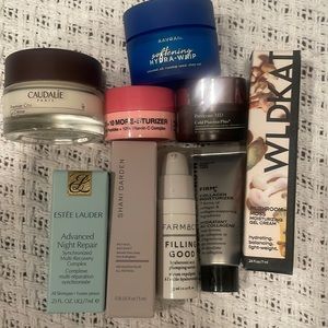 VARIETY-Skincare moisturizes and serums